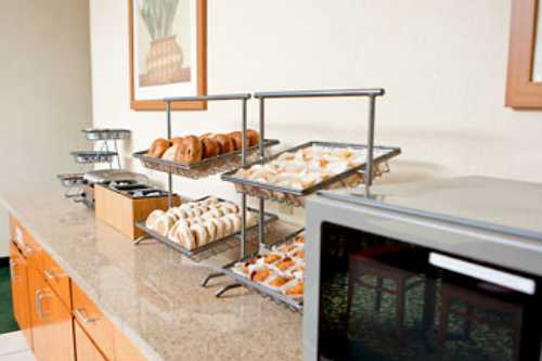 Marriott Fairfield Inn Holland 006